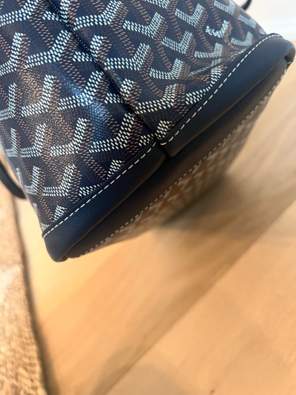 Goyard Artois MM Marine - Picture 6 of 9